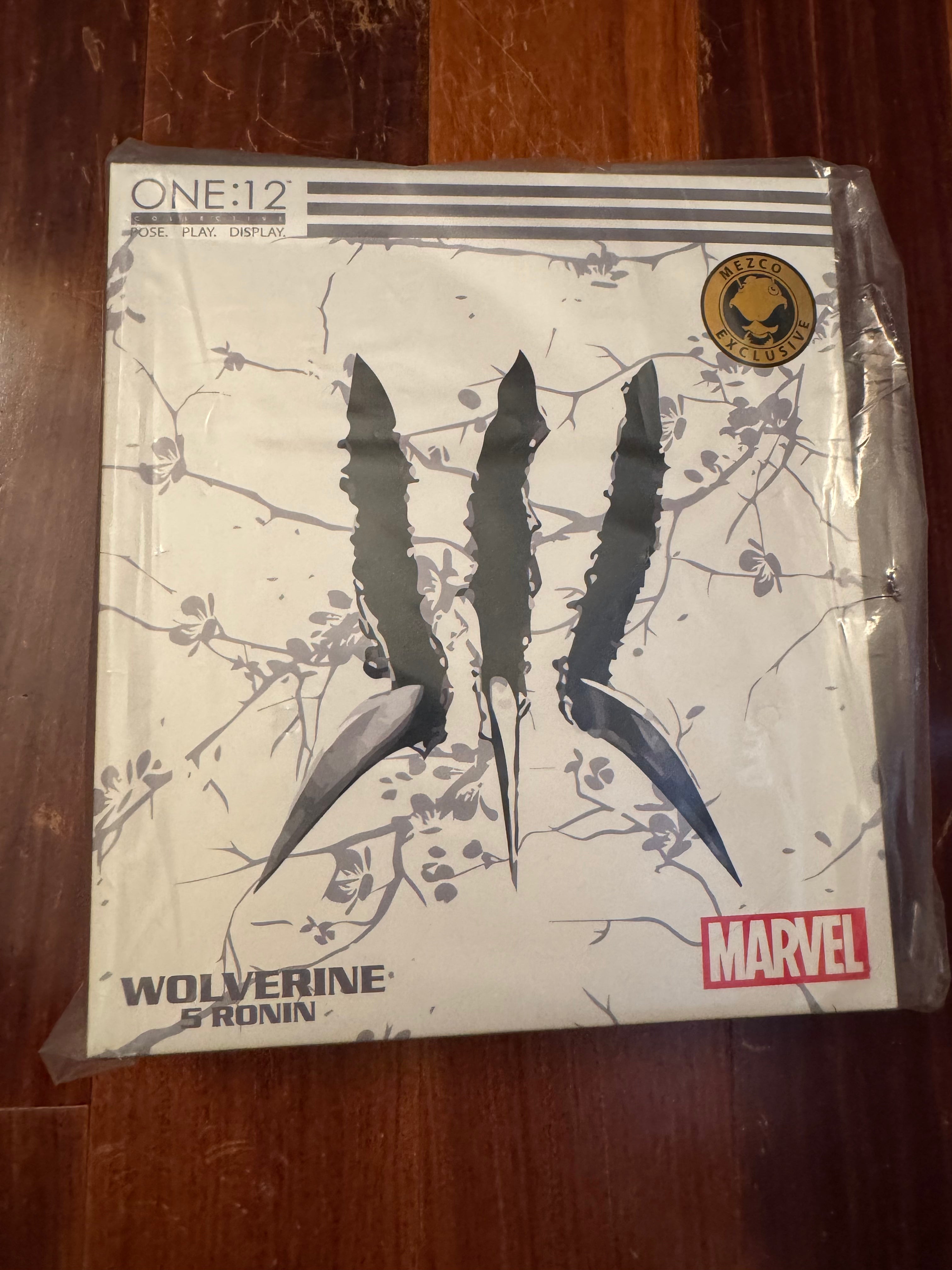 Mezco One:12 Collective – Wolverine: 5 Ronin (NYCC Exclusive, 2018)
