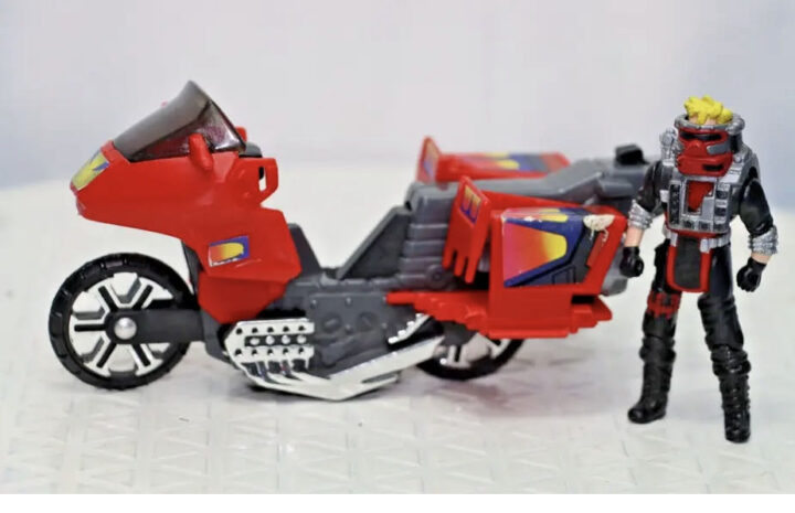 M.A.S.K. V.E.N.O.M. Vampire Touring Cycle/Turbo Jet w/Floyd Malloy & Buckshot Mask M.A.S.K. V.E.N.O.M. Vampire Touring Cycle/Turbo Jet w/Floyd Malloy & Buckshot Mask