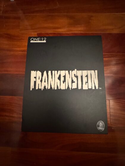 Mezco One:12 Collective – Universal Monsters Frankenstein (2022)