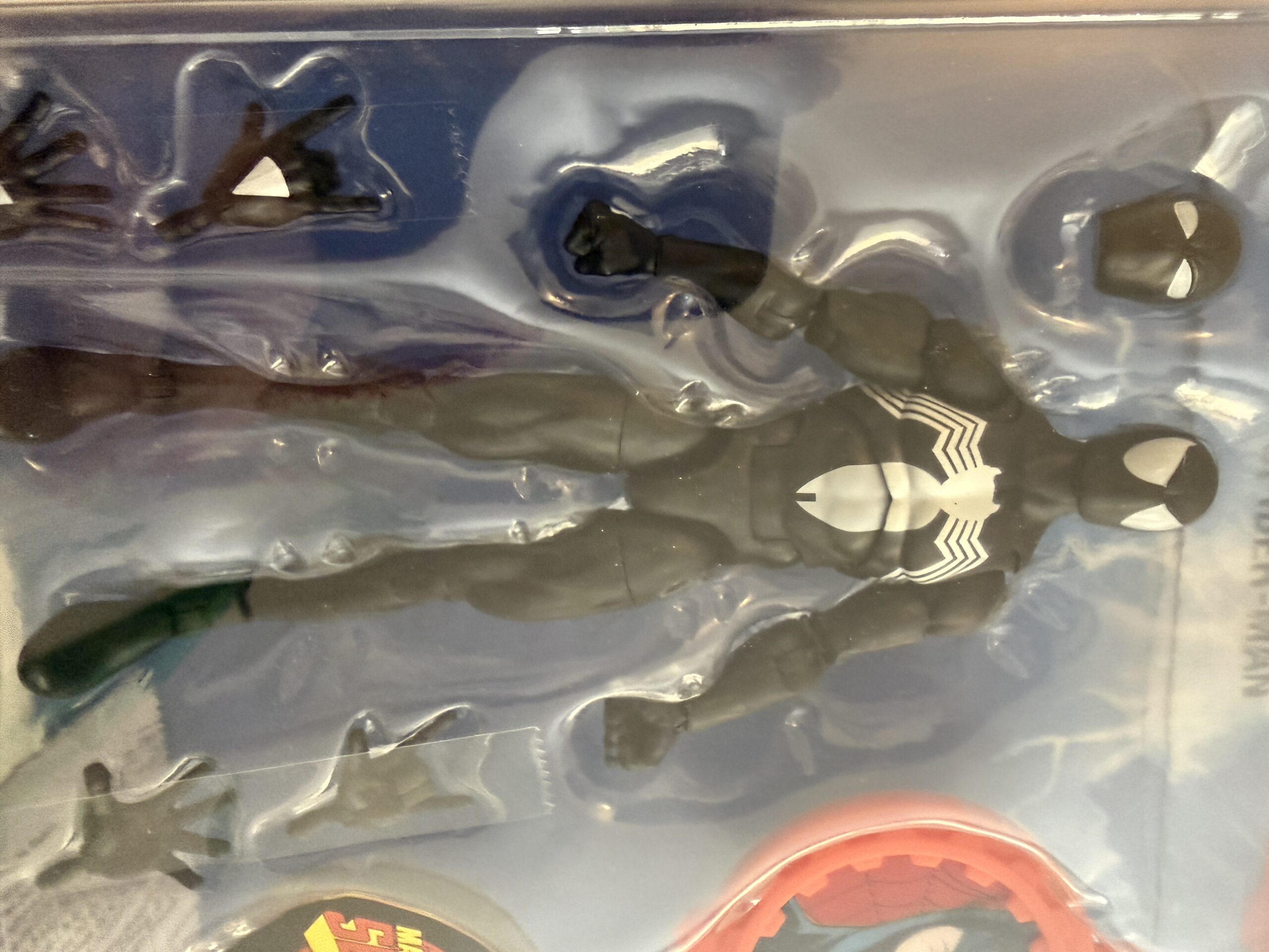 Marvel Legends Secret Wars 40 Spider-Man (Black Suit) - Image 4