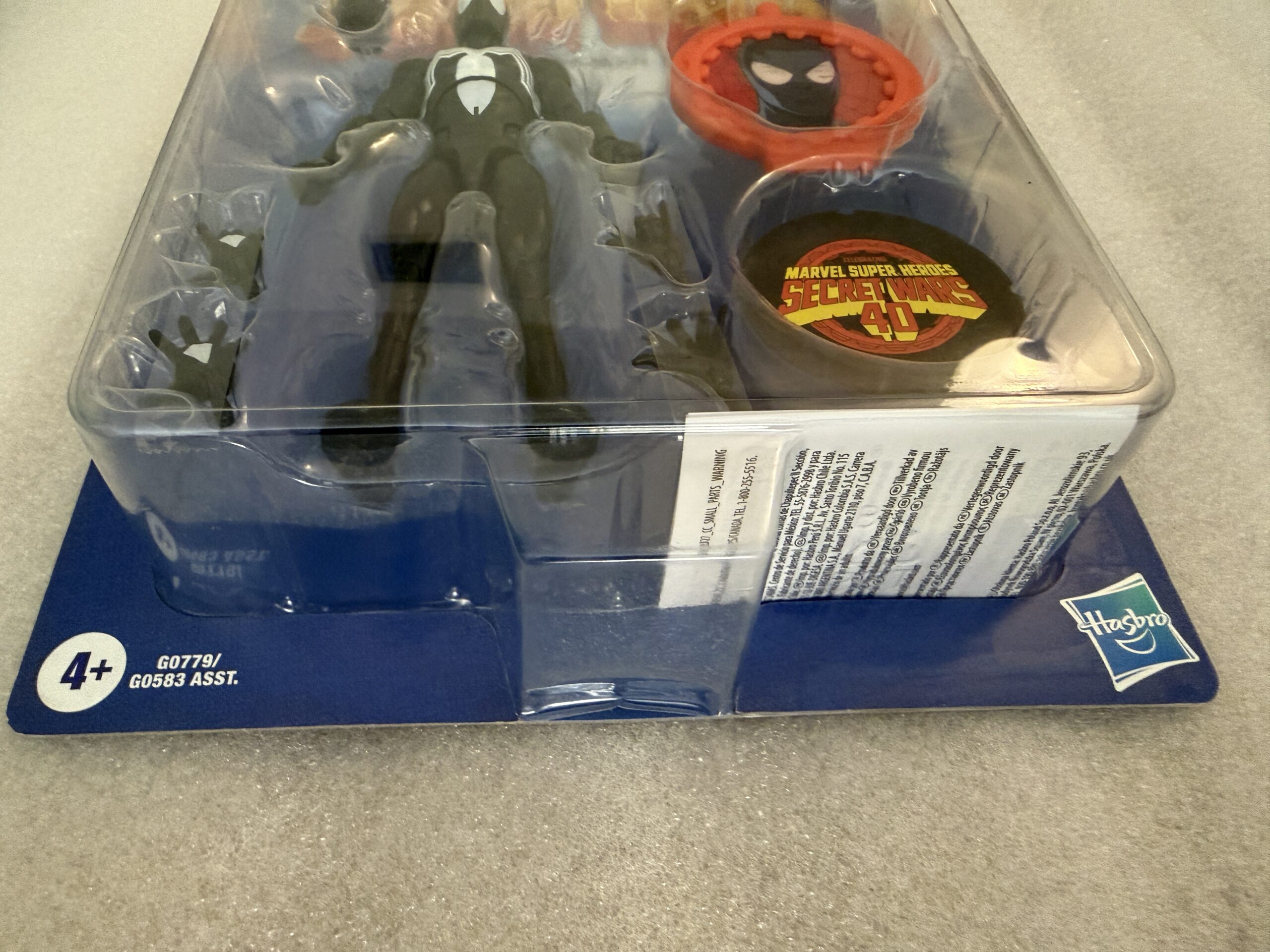 Marvel Legends Secret Wars 40 Spider-Man (Black Suit) - Image 5